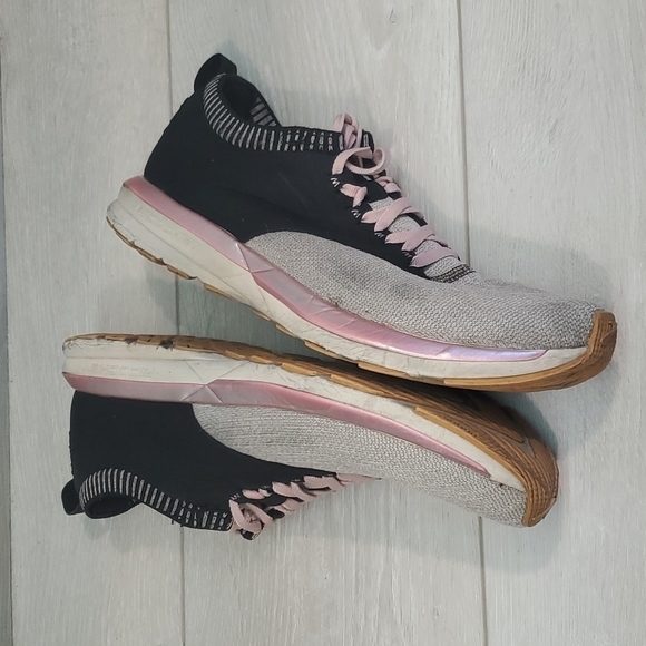 Brooks Womens Ricochet Athletic Running Sneakers shoes sz 9.5 Medium B - Picture 9 of 13